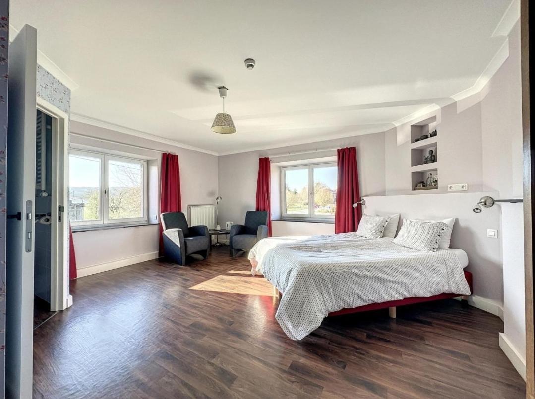 La Cour De Grandmenil Bed & Breakfast Manhay Eksteriør bilde