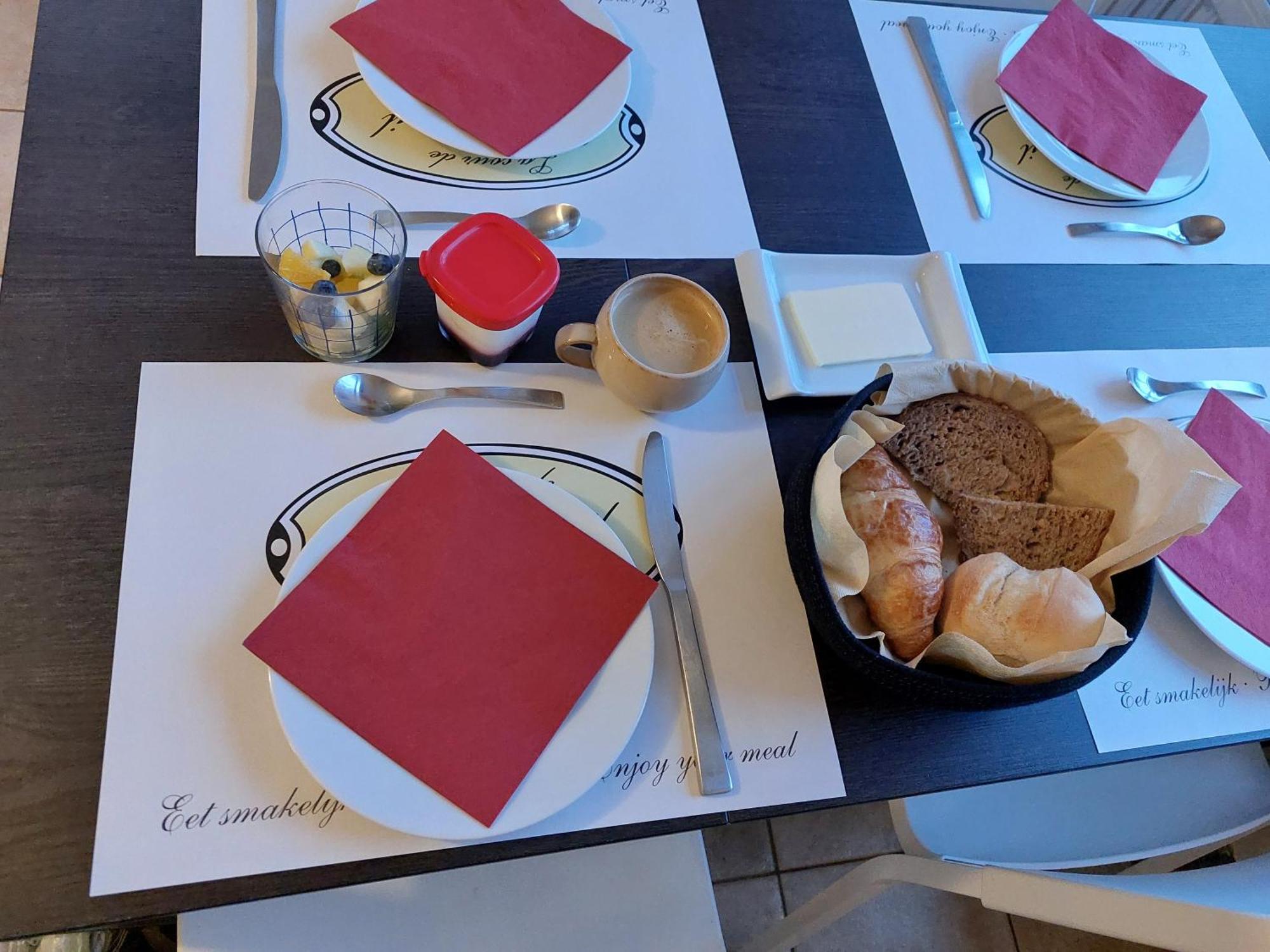 La Cour De Grandmenil Bed & Breakfast Manhay Eksteriør bilde